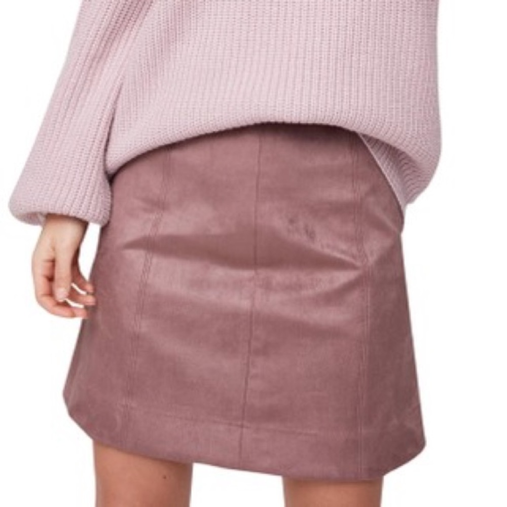 Aritzia Babaton suede mini skirt in plum